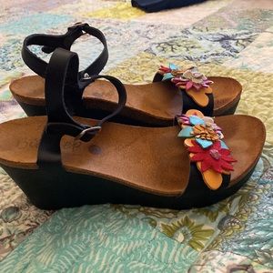 Biostep black leather wedges with flower detail 7.5 US/ 38 EU